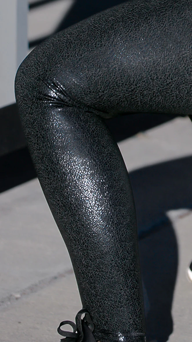 Curve Classic Leggings - Image 19